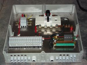 Hanut India solar PV junction box with string monitoring